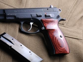 CZ-UP05