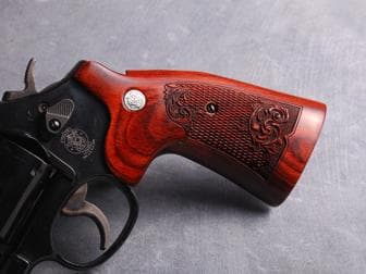 smith and wesson Hover